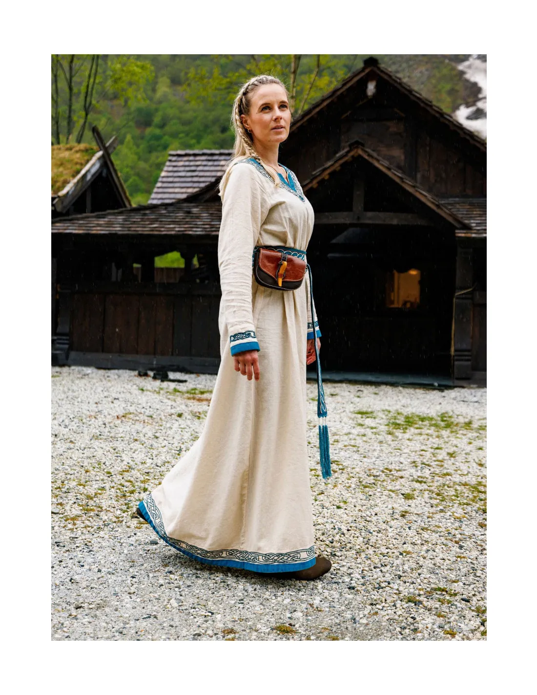 Robe viking modèle Lagertha, bicolore bleu naturel ⚔️ Boutique Épées