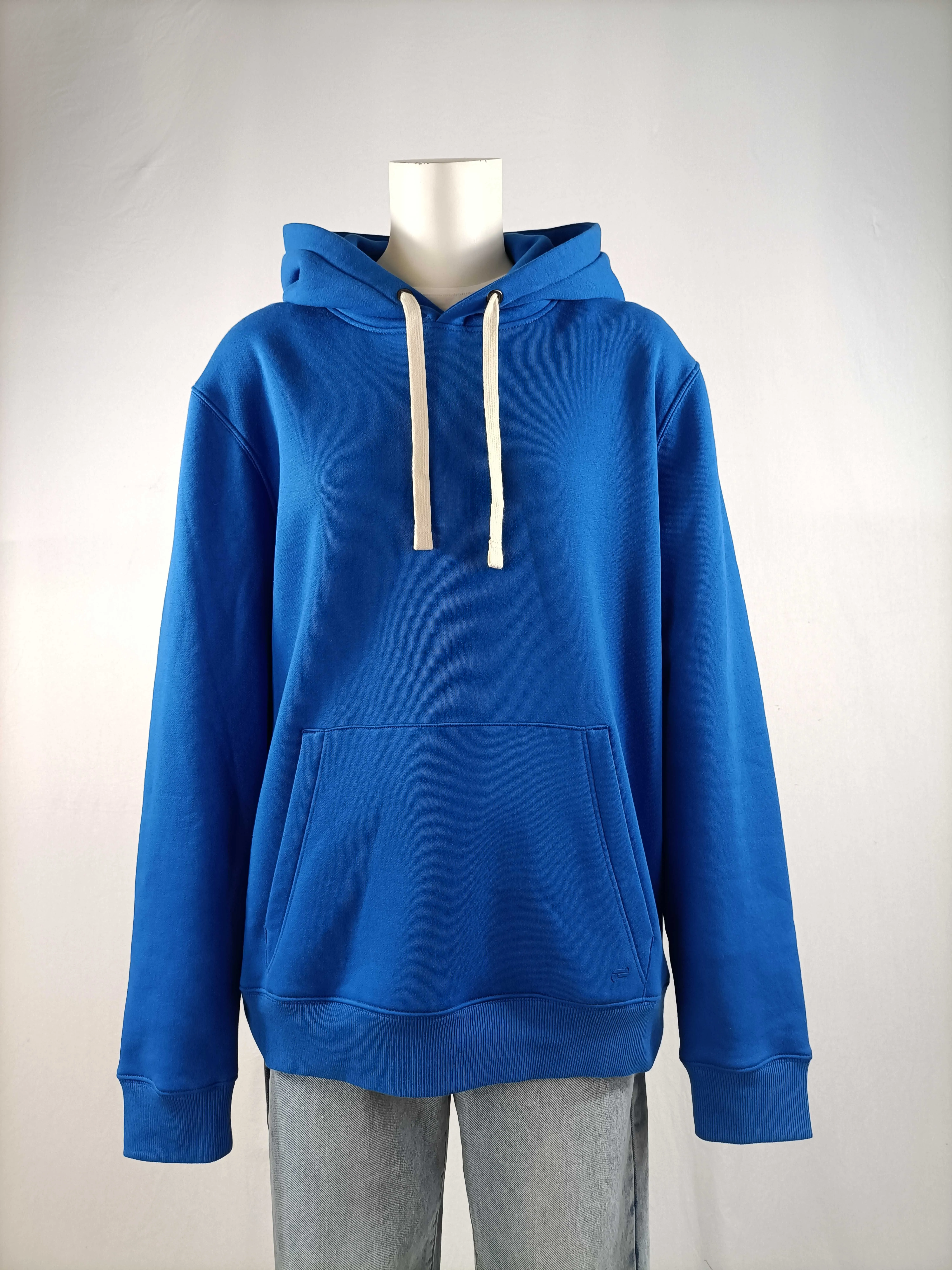 Sweat à capuche bleu - Amitié Partage upcyling collection - Taille M