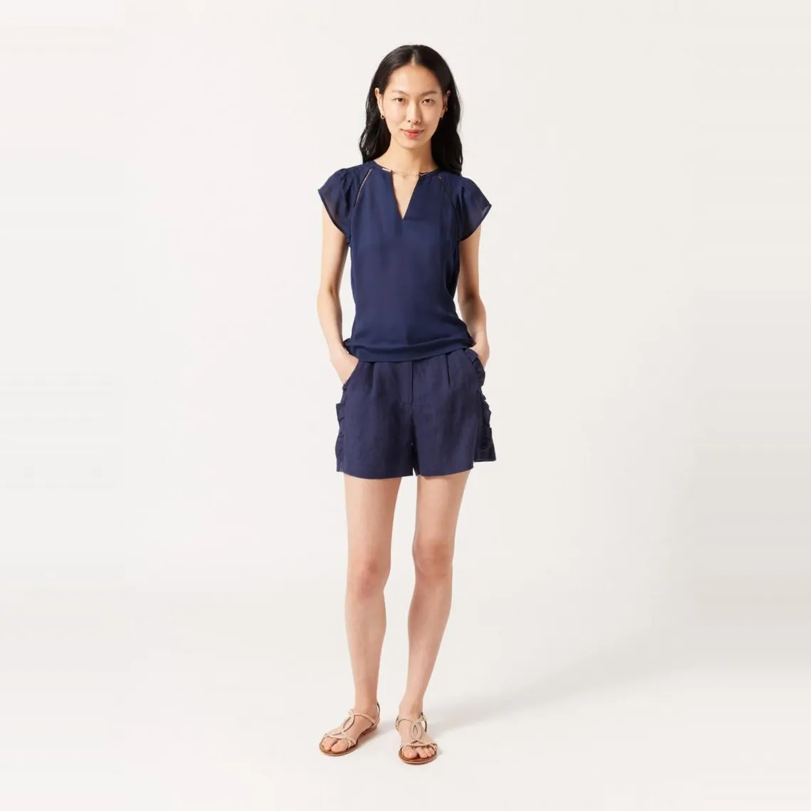 Tee-shirt uni détail chaîne col bleu en coton | 3 Suisses