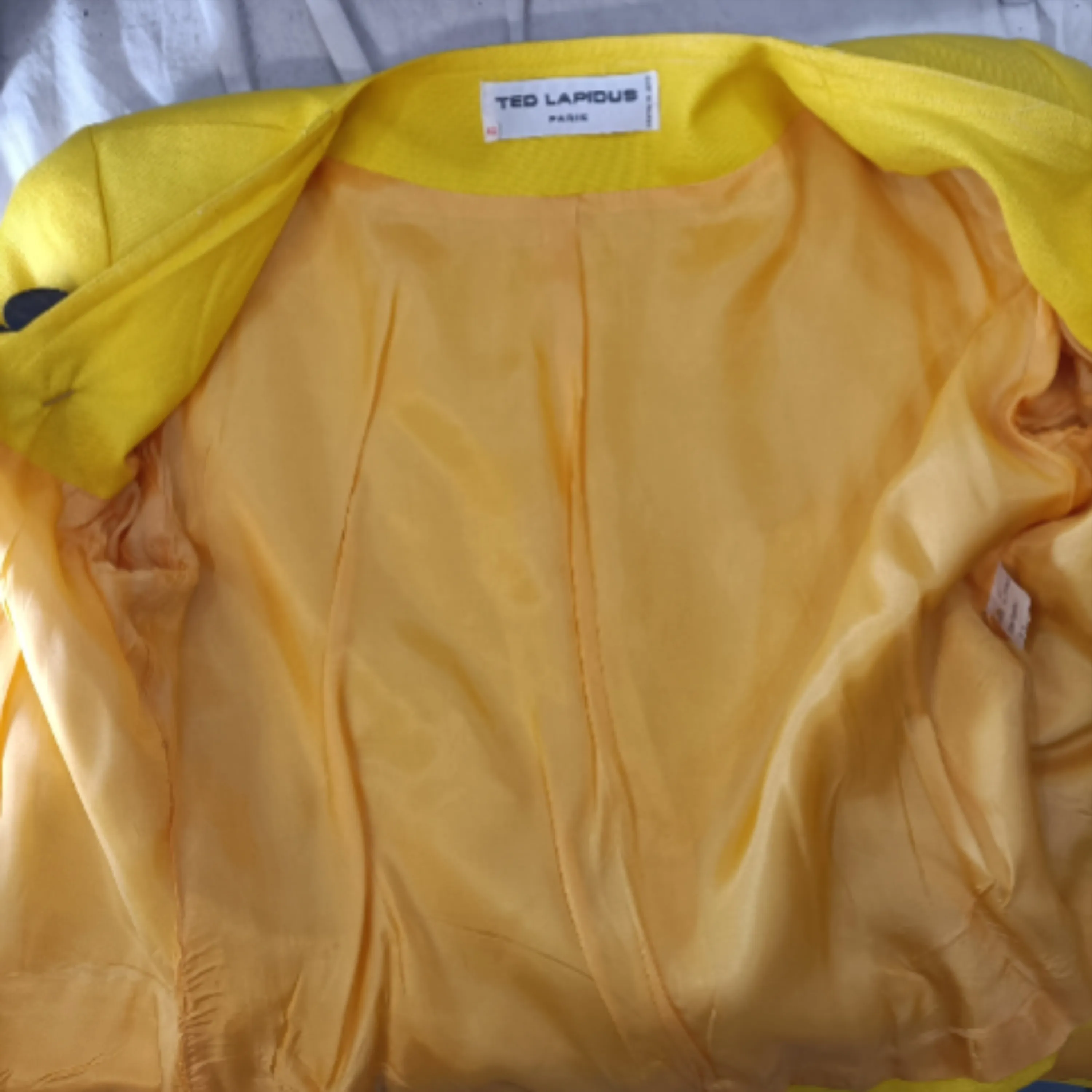 Veste jaune et sa broche vintage - Ted Lapidus - Taille 42