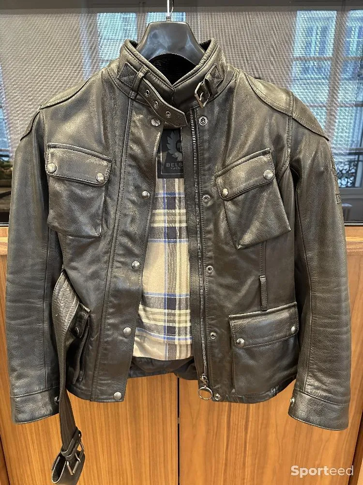Veste Moto (inc. dorsal) d'occasion Ajouté le : 31/05/2023